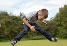 Jak wybrać trampolinę dla dziecka? Jak wybrać trampolinę dla dziecka?