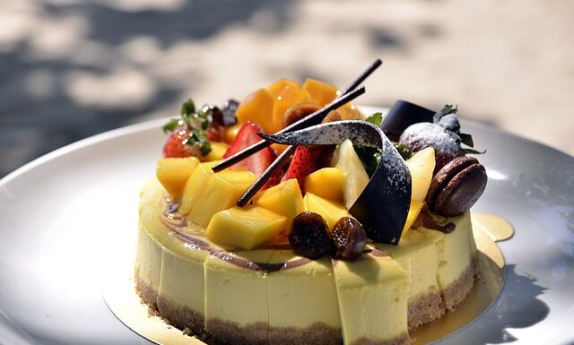 Kiedy ozdobić tort?