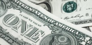 Jak zrobić papierowy Topper na tort?