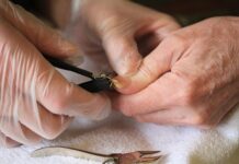 Kiedy pierwszy raz obciąć paznokcie u noworodka?