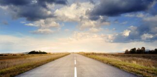 Jak nazywa się droga po której poruszają się planety?