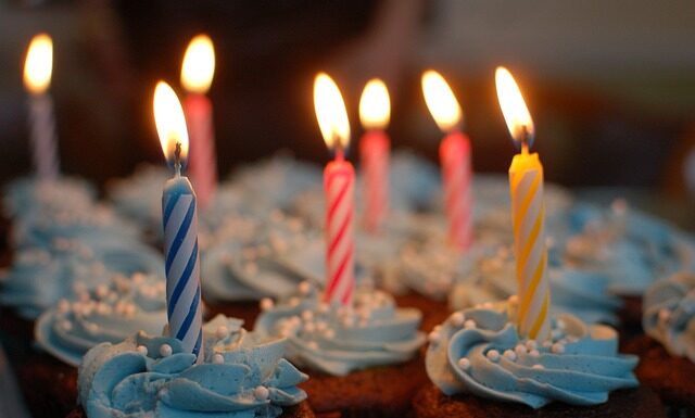 Kiedy najlepiej upiec biszkopt na tort? Kiedy najlepiej upiec biszkopt na tort?